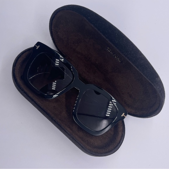 Tomford - Picture 7 of 11